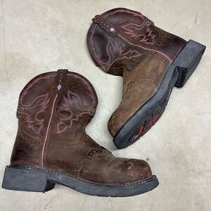 Women’s Justin Gypsy Brown Leather Rounded Toe Cowboy Boot Size 8B